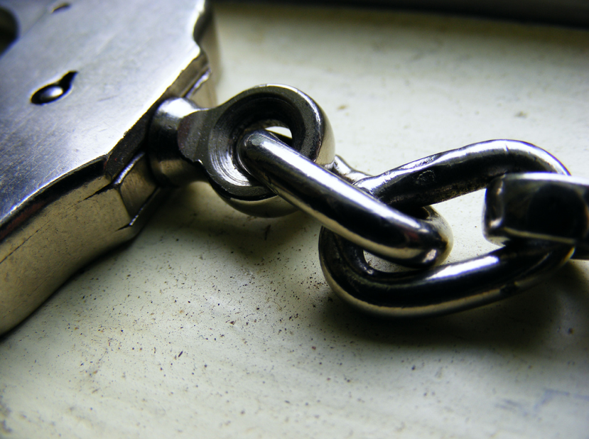 Handcuffs (Shorebeat File Photo/ banspy/ Flickr)