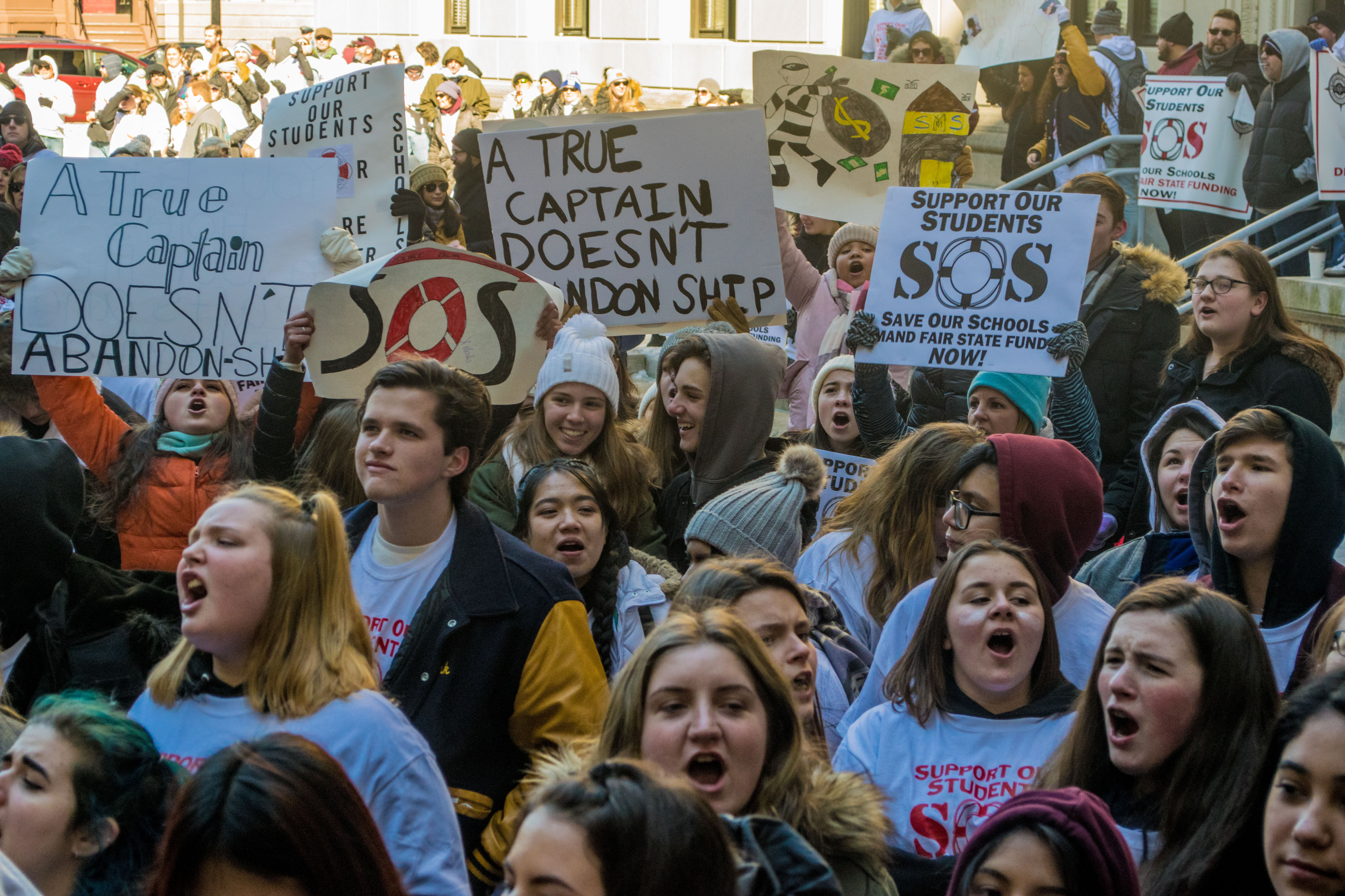 Toms River, Brick and students from 70 other districts across New Jersey attend a rally in Trenton over school funding cuts, March 5, 2019. (Photo: Daniel Nee)