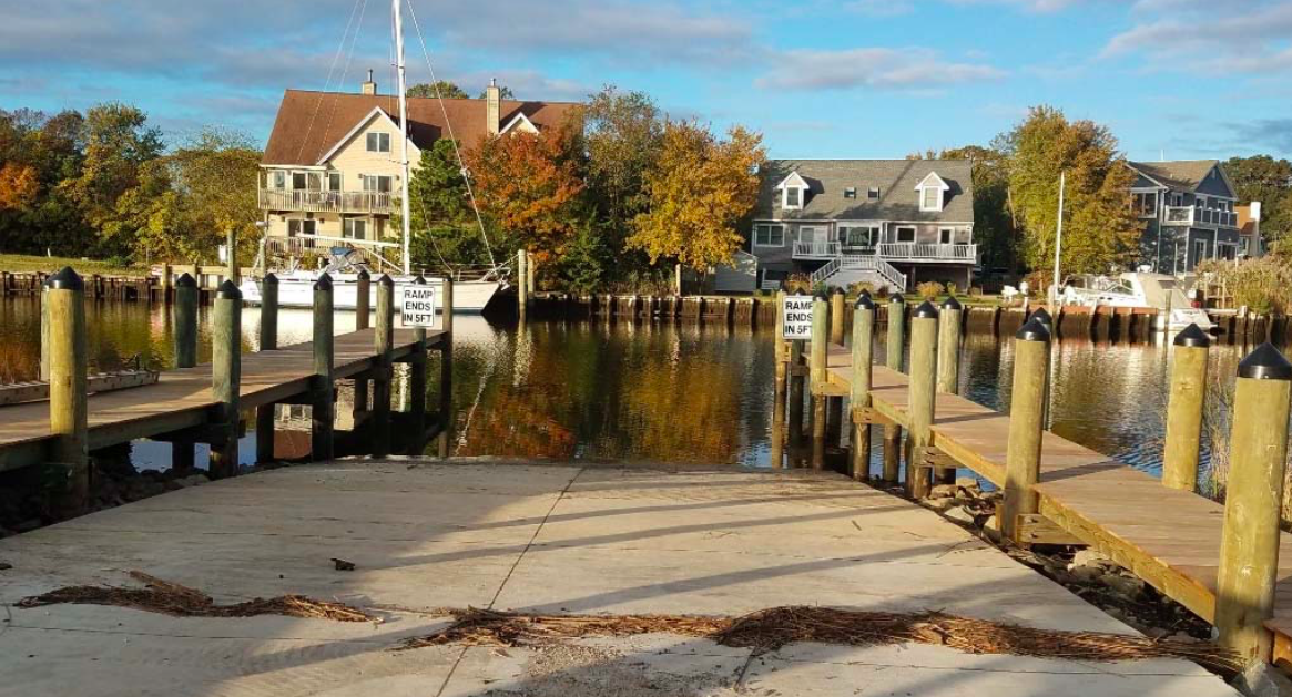 A new boat ramp along the Toms River is nearly complete, Oct. 2019. (Photo: Robert Chankalian)