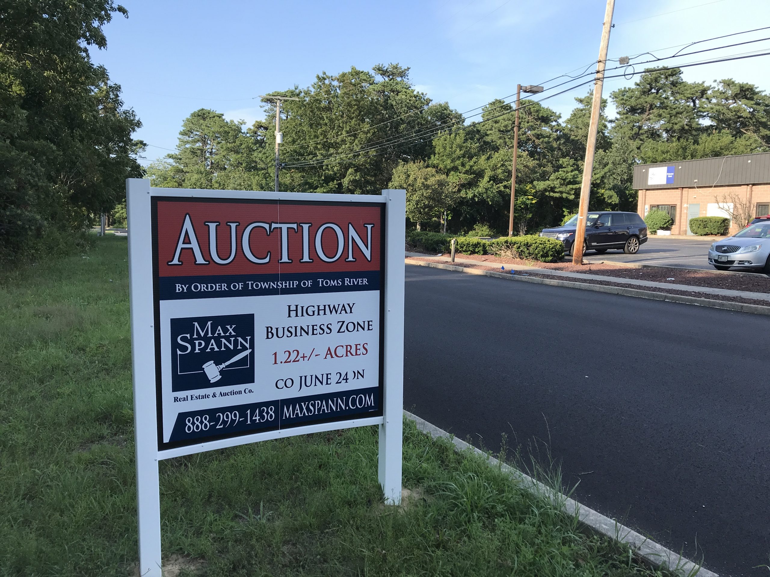 The property at 1870 Hinds Road, Toms River, Aug. 2020. (Photo: Daniel Nee)