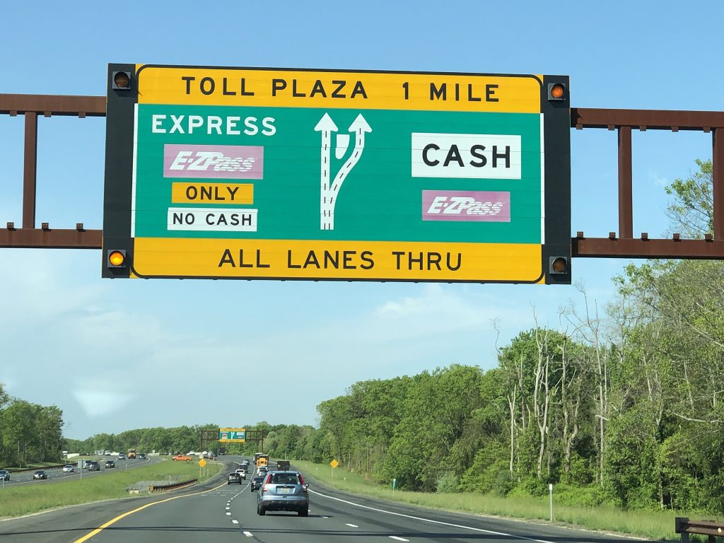 Approaching a toll plaza on the Garden State Parkway. (Credit: File Photo/NJ Turnpike Authority)